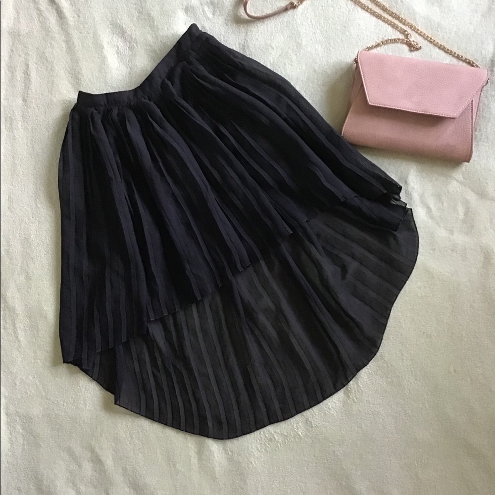 Black pleated Skirt